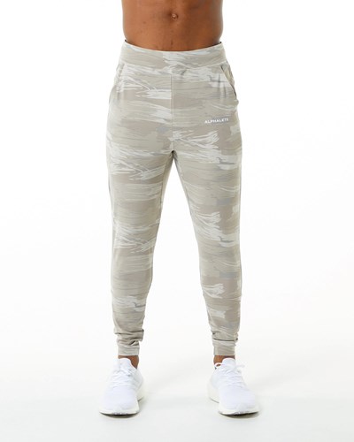 Alphalete 4-Way Stretch Jogger Camo | ODEHM4832