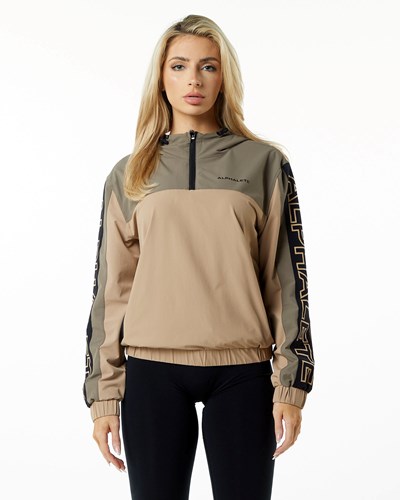 Alphalete Woven Performance Jacket Desert Safari | BQYJR7503