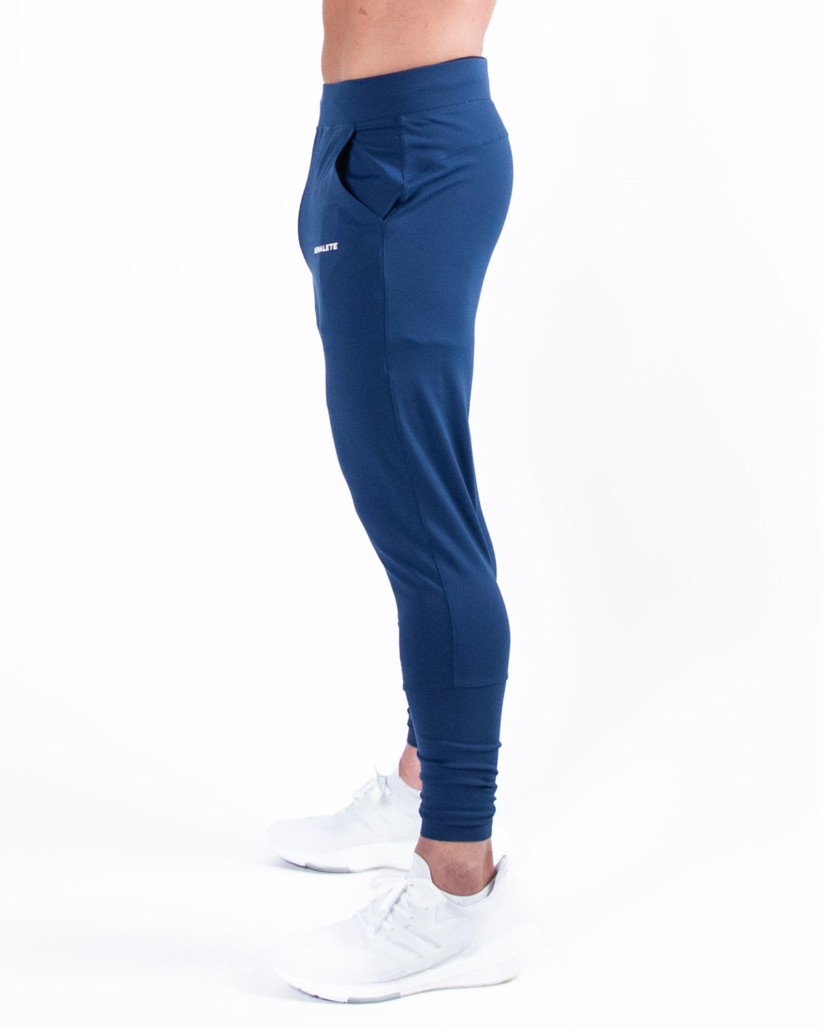 Alphalete 4-Way Stretch Jogger Blå | VUEOT4280