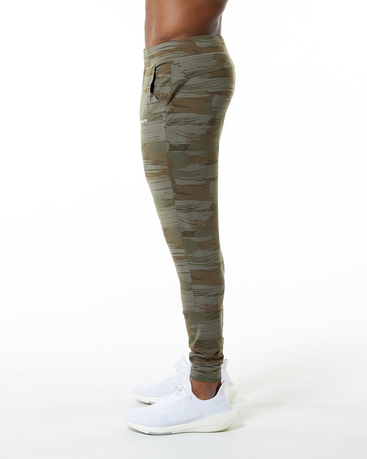 Alphalete 4-Way Stretch Jogger Olivengrøn Camo | KAYPX0657