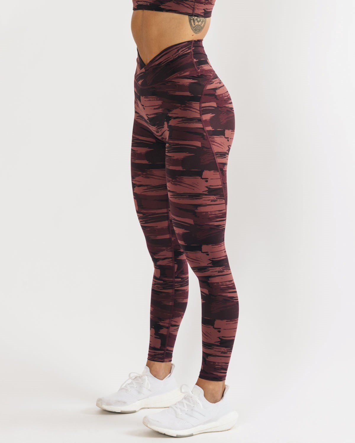 Alphalete All-Purpose Legging Bordeaux Camo | DWYRI6308