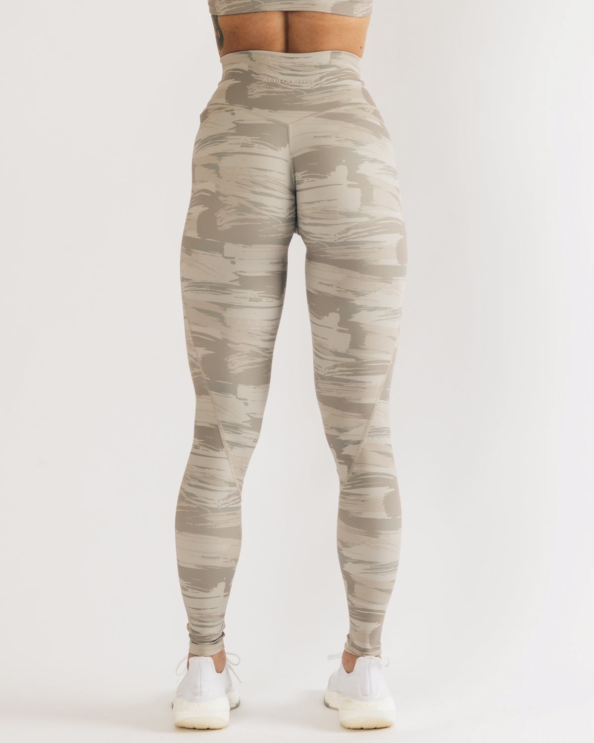 Alphalete All-Purpose Legging Camo | INGAP1326