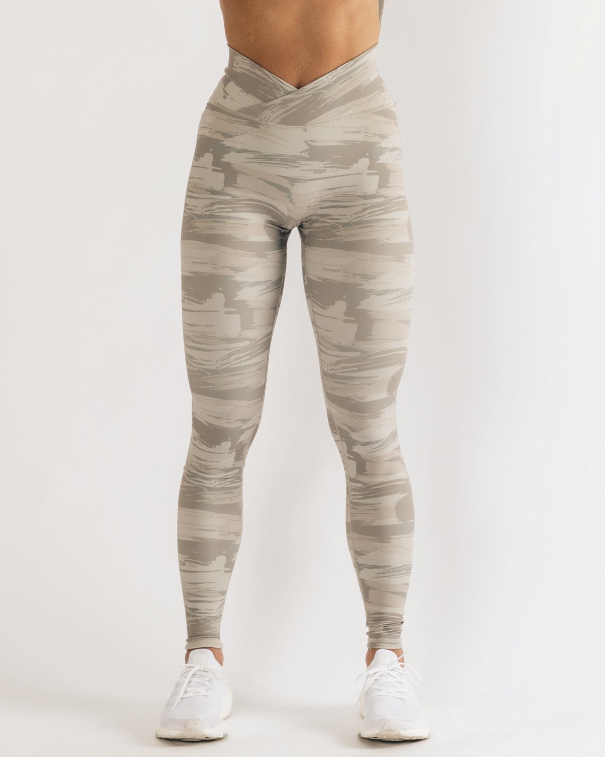 Alphalete All-Purpose Legging Camo | INGAP1326