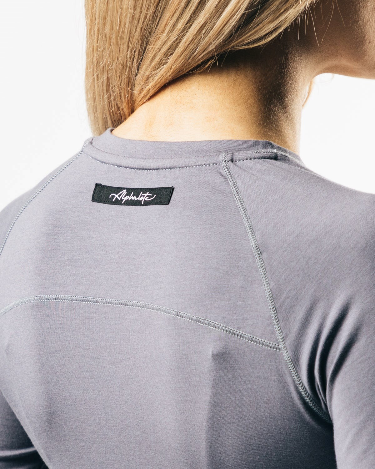 Alphalete Cropped Premium Long Sleeve Still Water | CBFIG3194