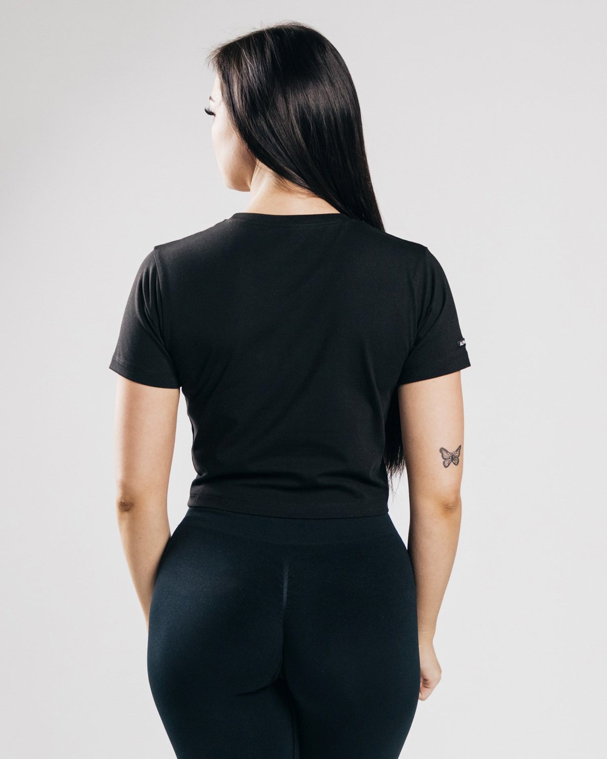 Alphalete Fitted Performance Crop Top Sort | HIKGE7928