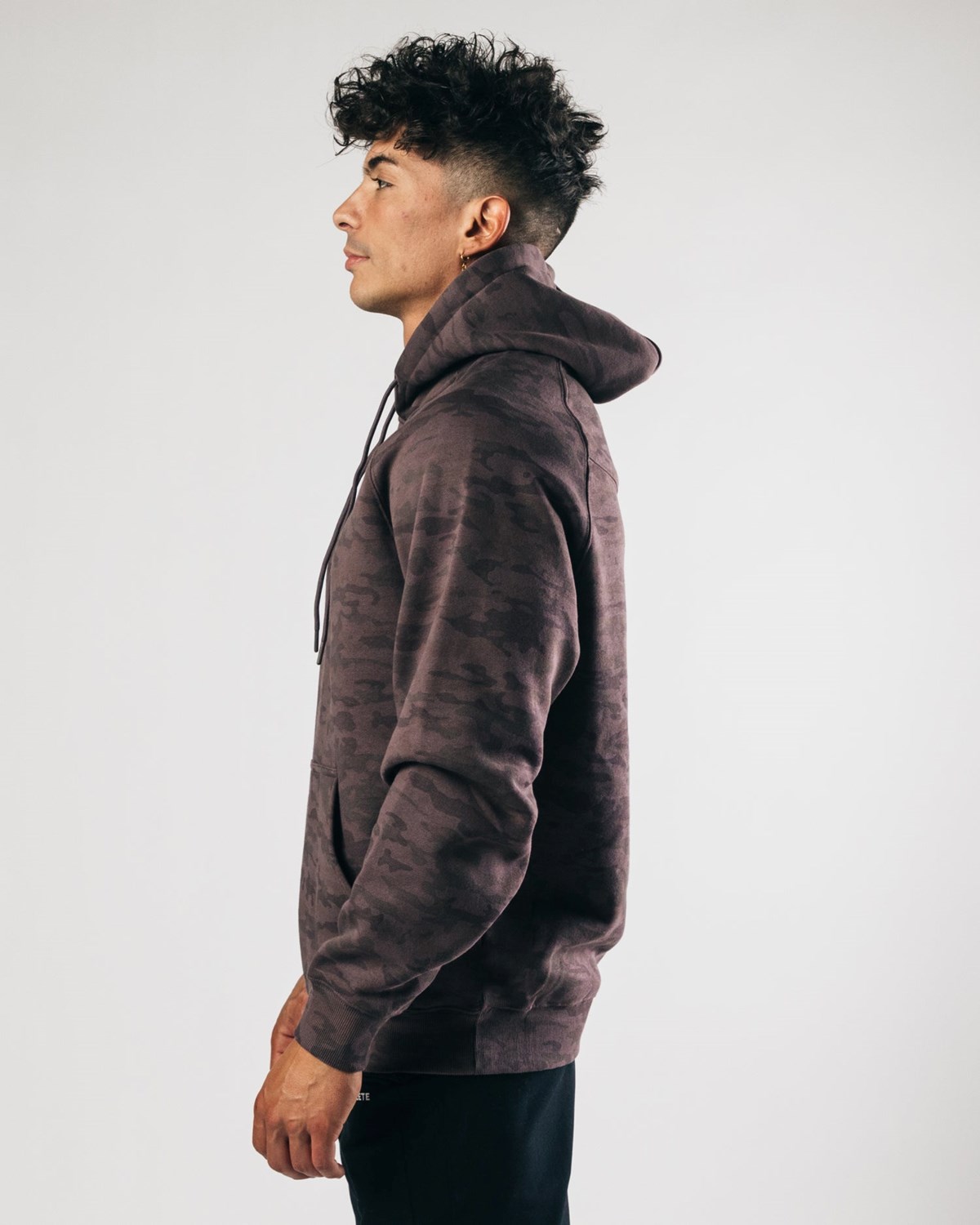 Alphalete Fitted Performance Hoodie Striker | XENQM6497