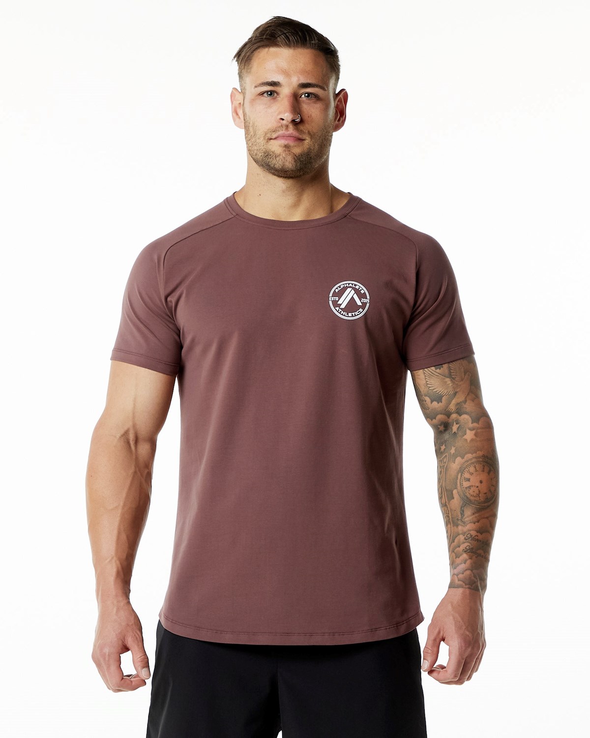 Alphalete Fitted Performance Kort Sleeve Merlot | XYMDT0257