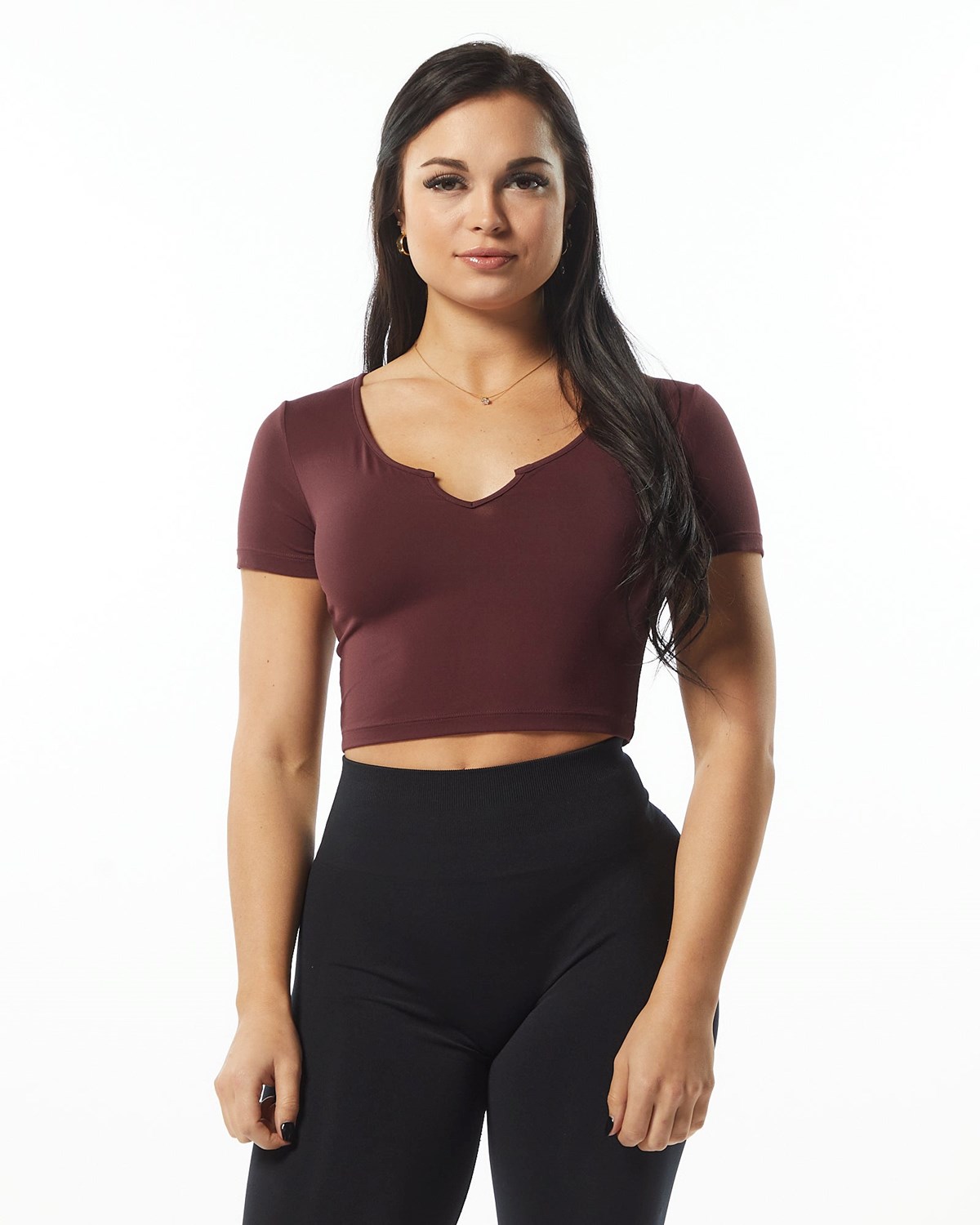 Alphalete Fitted Tee Wine | TKYQN7605