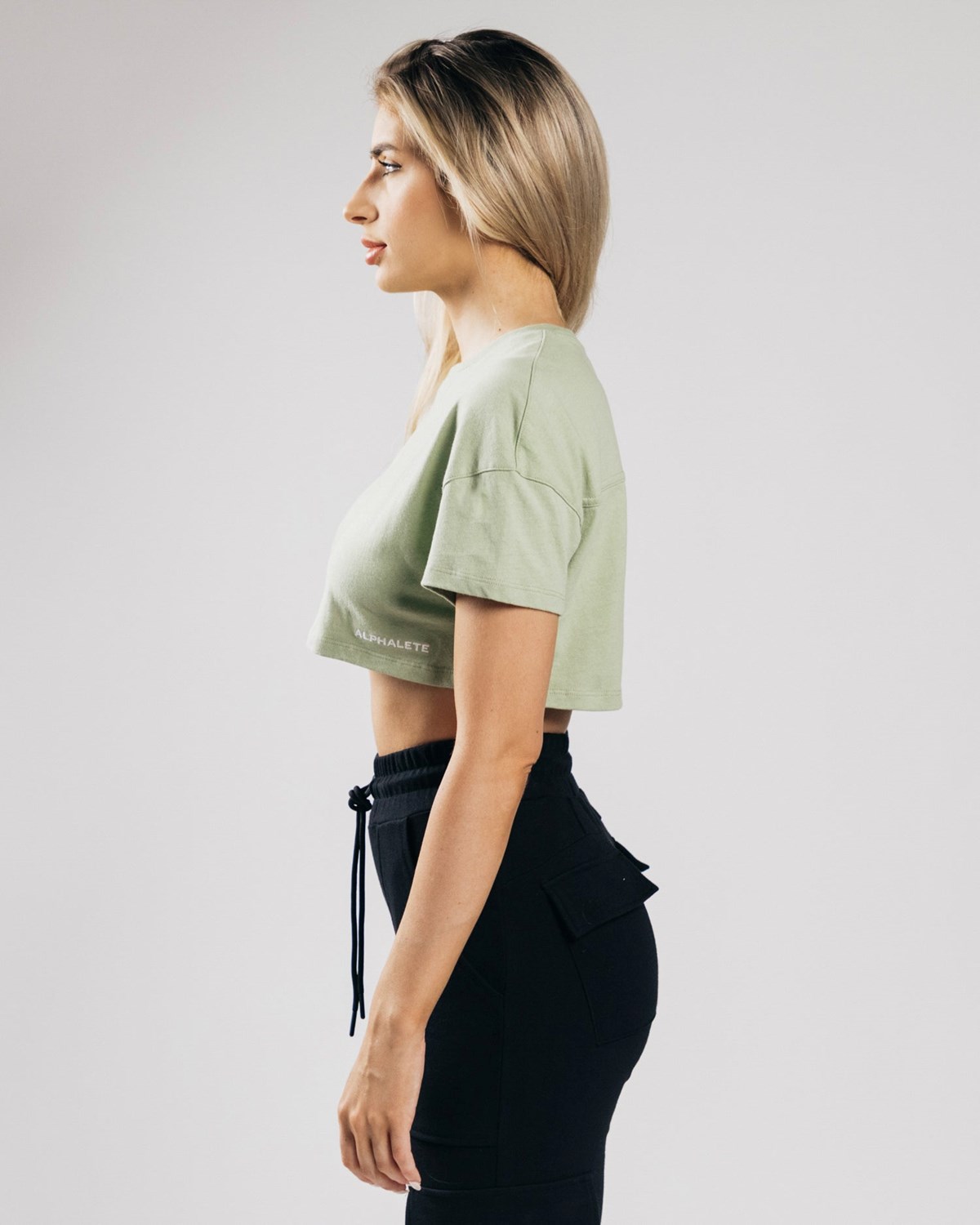 Alphalete Heavy Bomulds Dropped Shoulder Crop Matcha | JLRPO8530