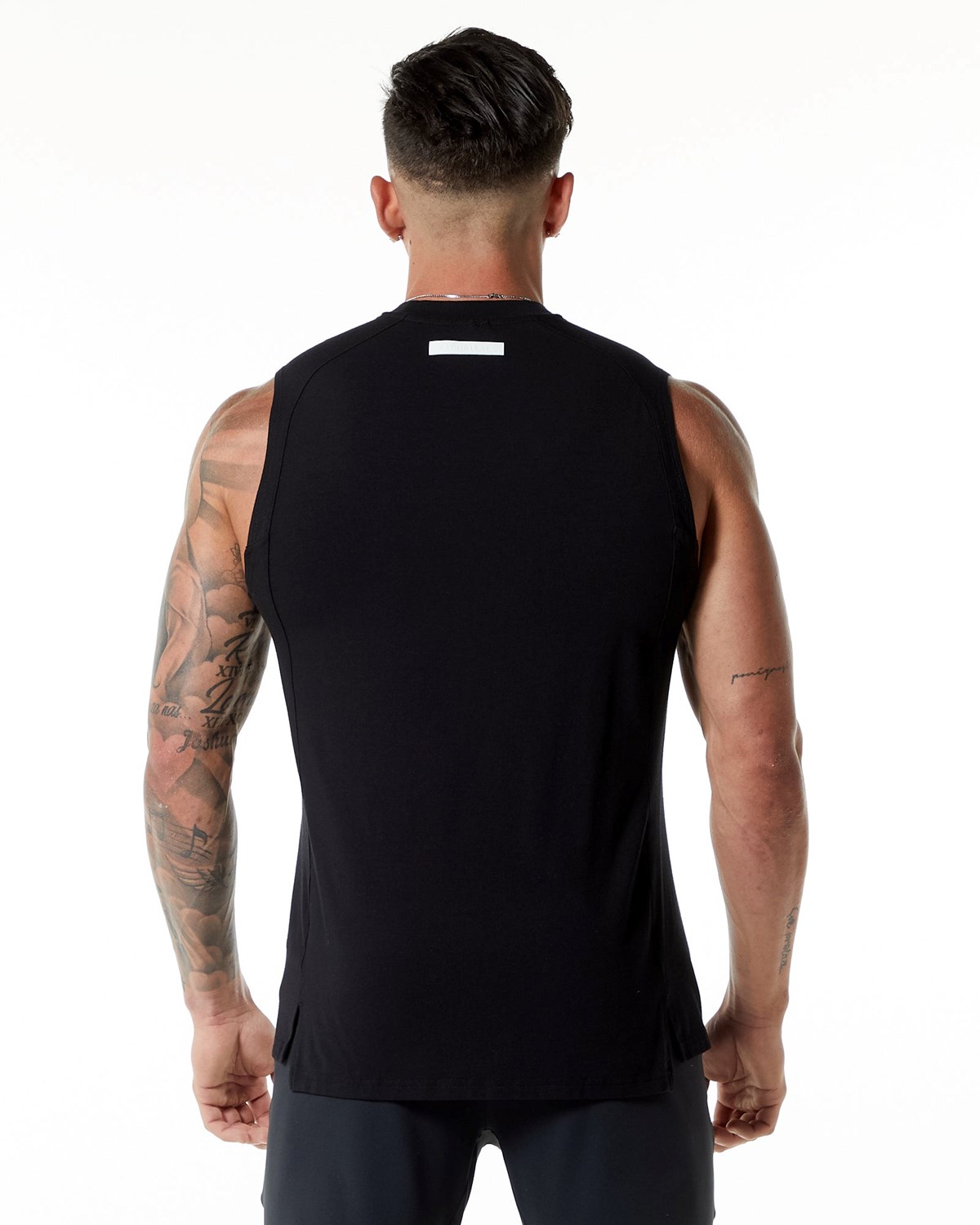 Alphalete High-Neck Premium Tank Sort | FTYEB4230