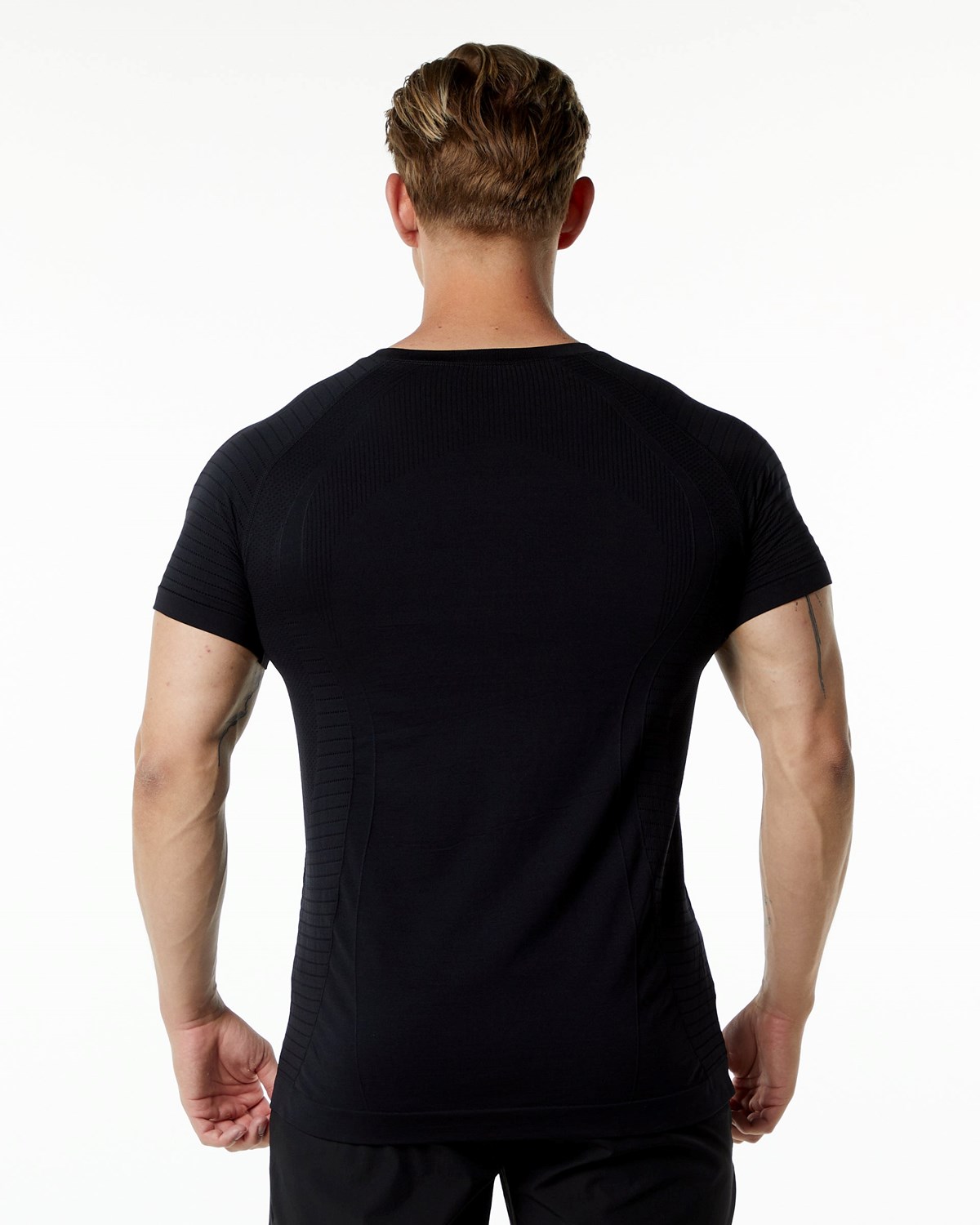 Alphalete High Performance Seamless Kort Sleeve Tee Sort | NAYXI0563