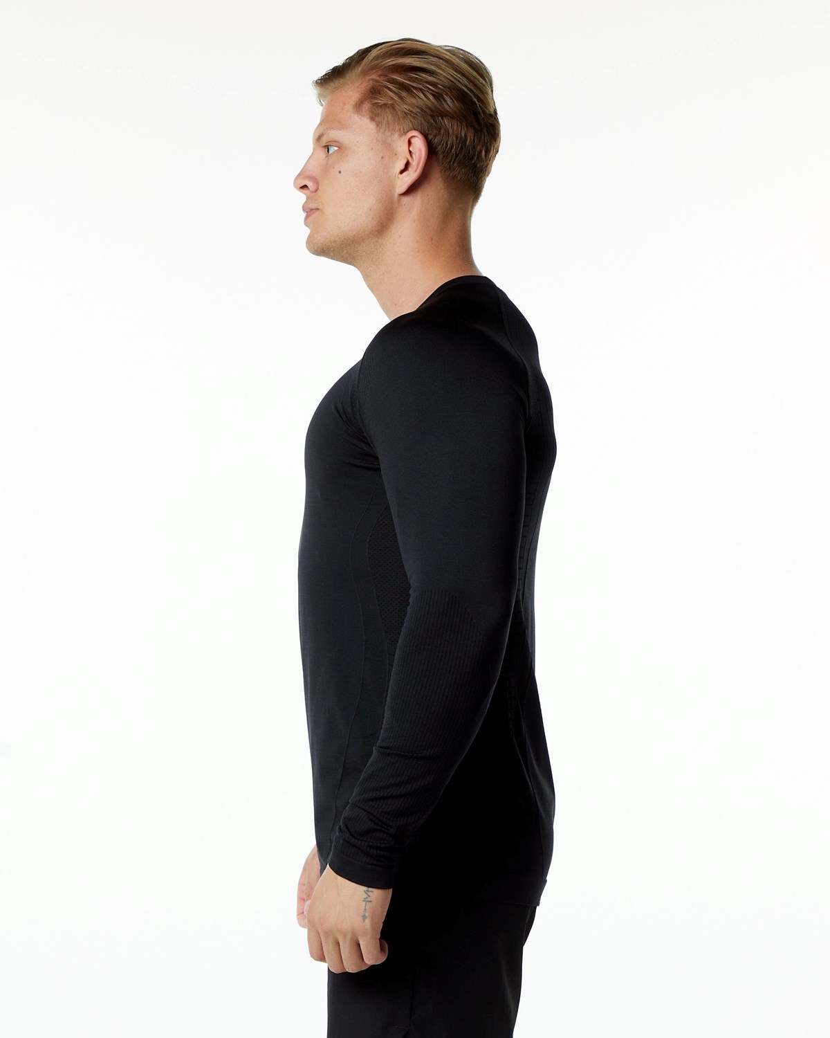 Alphalete High Performance Seamless Long Sleeve Tee Sort | JMWKI7168