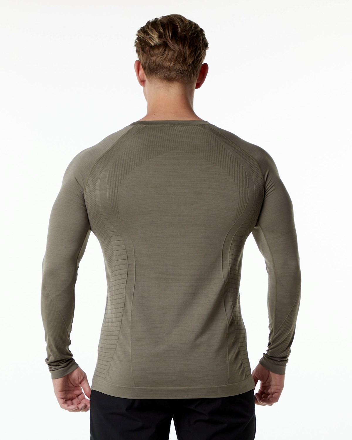 Alphalete High Performance Seamless Long Sleeve Tee Cedar | ZMLAG3608