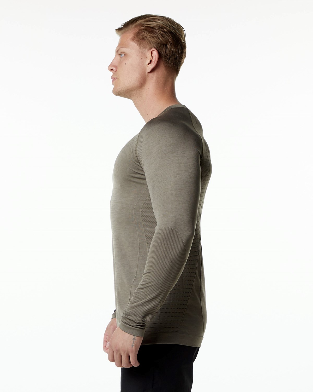 Alphalete High Performance Seamless Long Sleeve Tee Cedar | ZMLAG3608