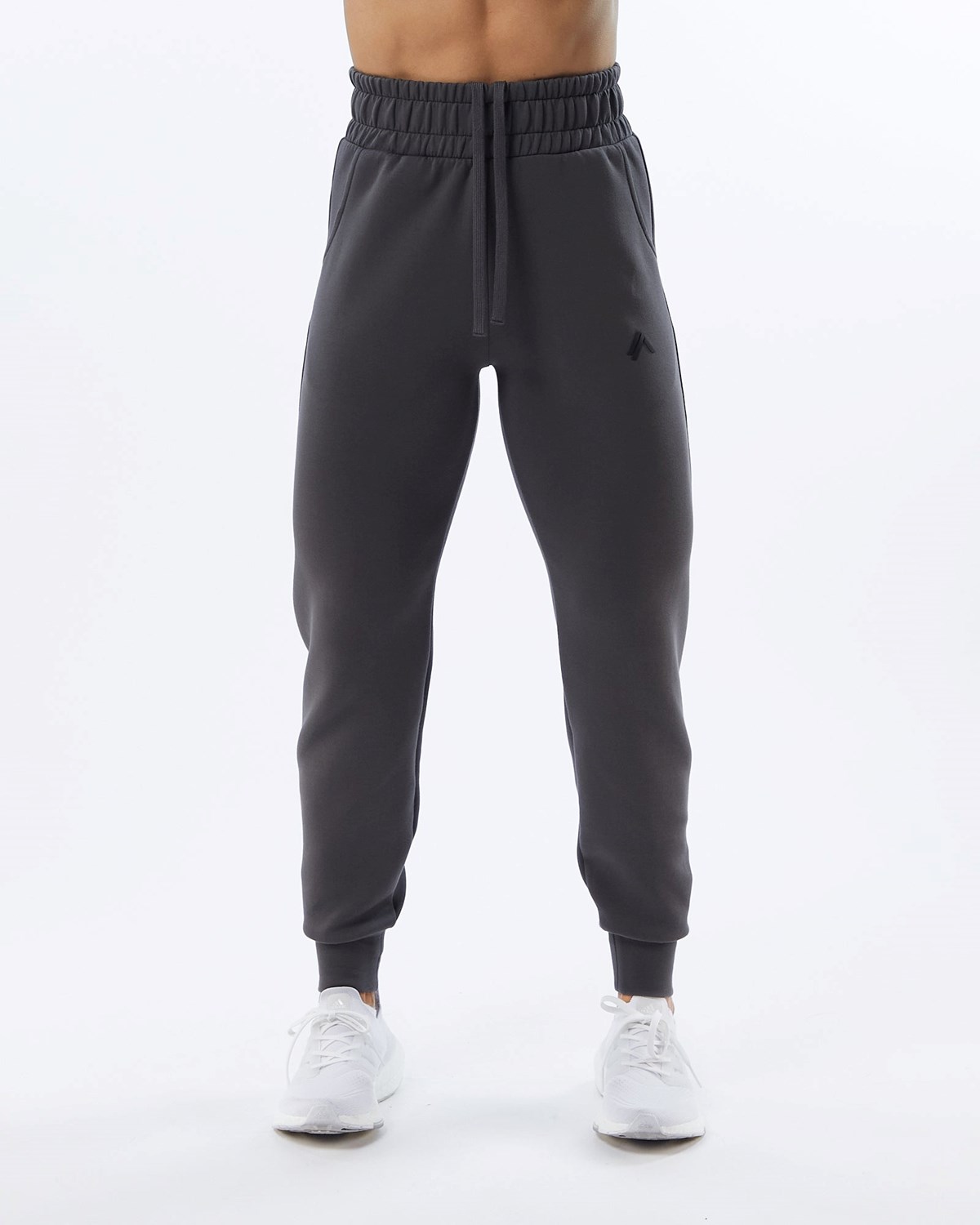 Alphalete Interlock Knit Cuffed Jogger Charcoal | LNBKI2107