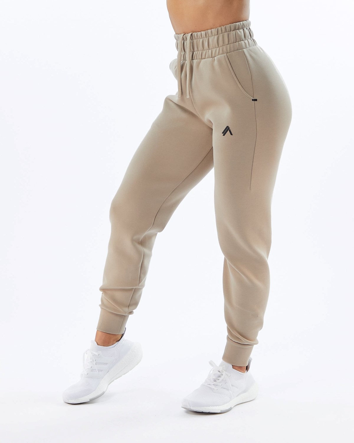 Alphalete Interlock Knit Cuffed Jogger Tan | VWKMZ8932