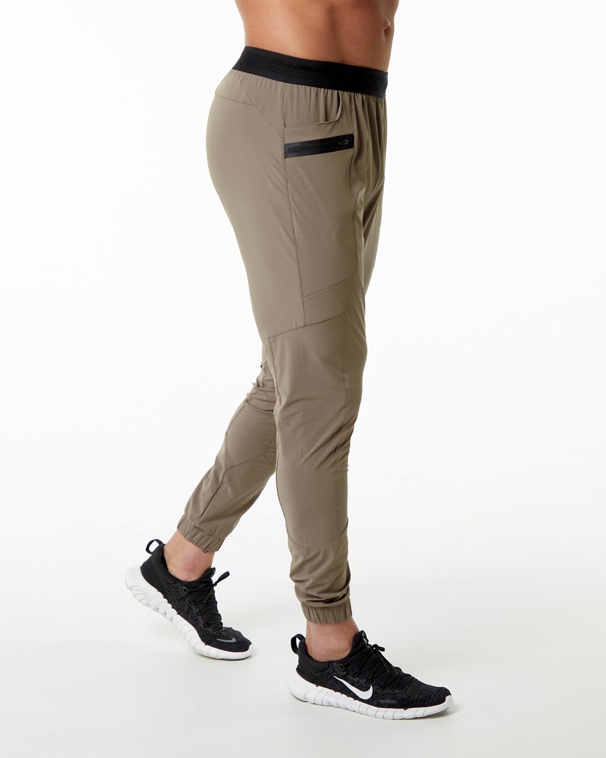 Alphalete Lette 4-Way Stretch 29