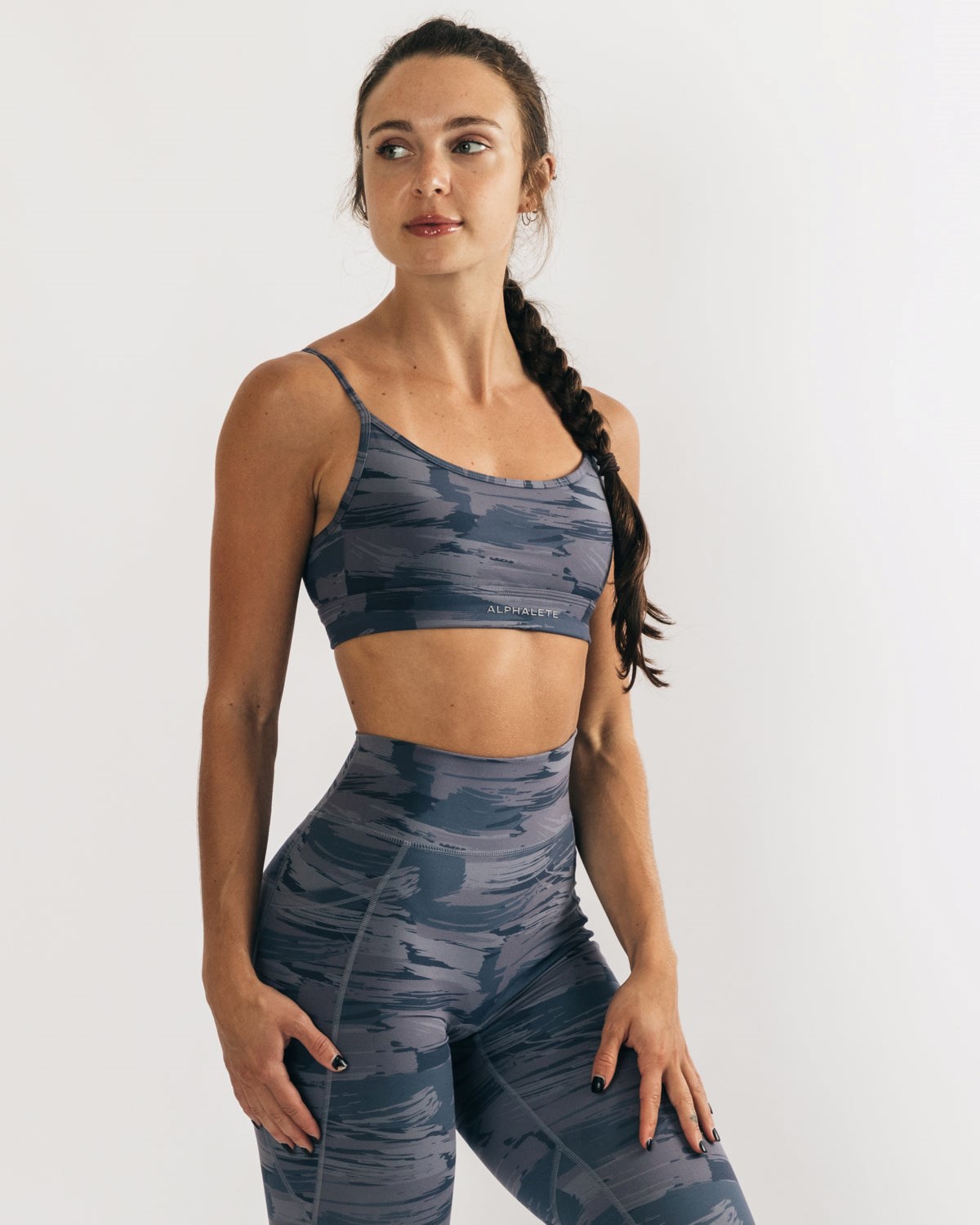 Alphalete Medium Impact Bra Grå Camo | RQUSA8137