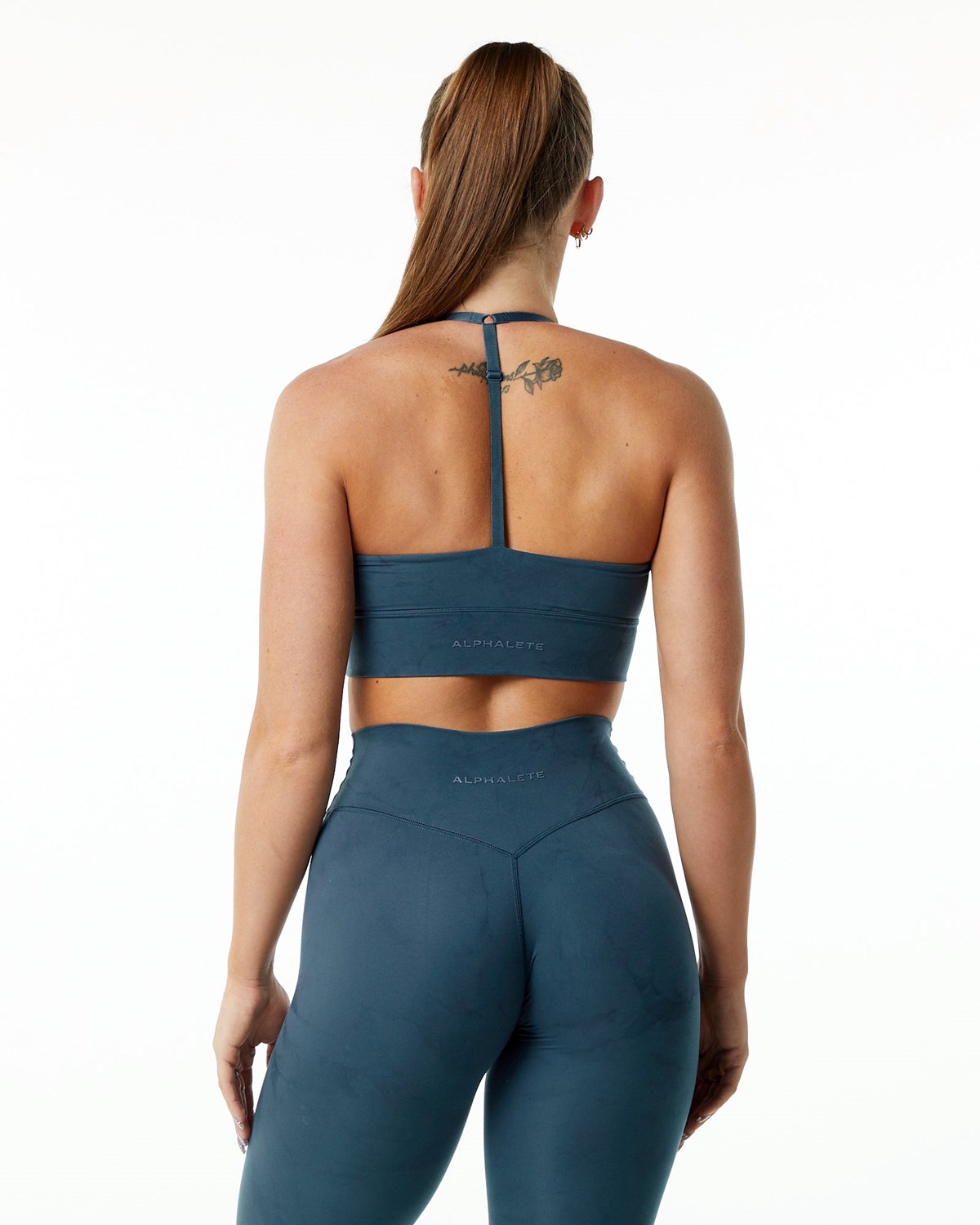 Alphalete Medium-Impact Luxury Sports Bra Blå | BYNCJ4187