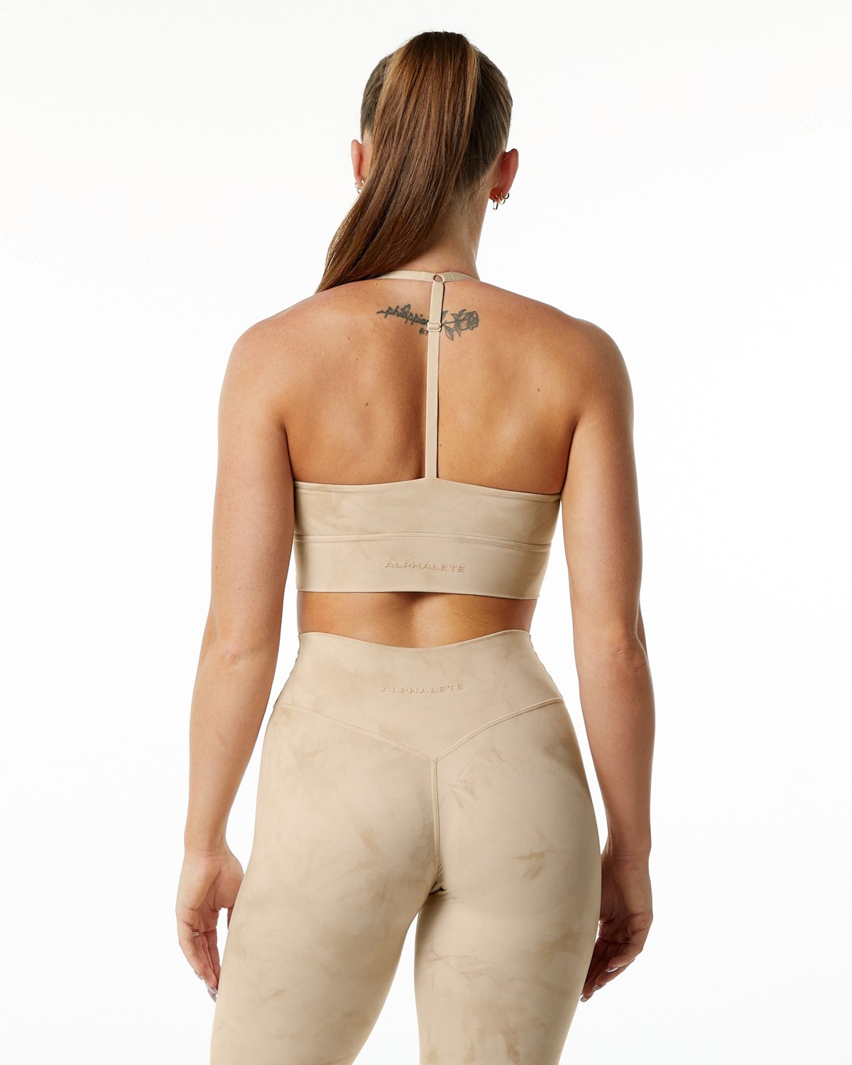 Alphalete Medium-Impact Luxury Sports Bra Hazelnut | HCOTV6934