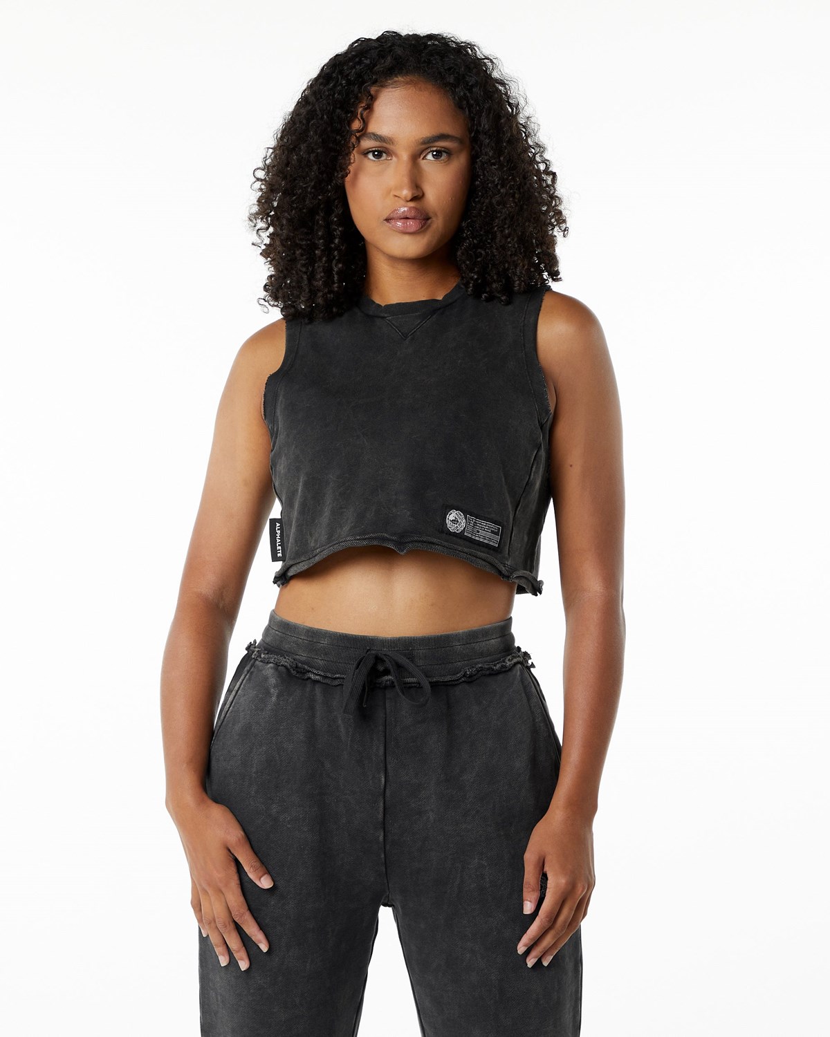 Alphalete Mid-Weight Washed Terry Crop Cutoff Onyx | XPUJN7928