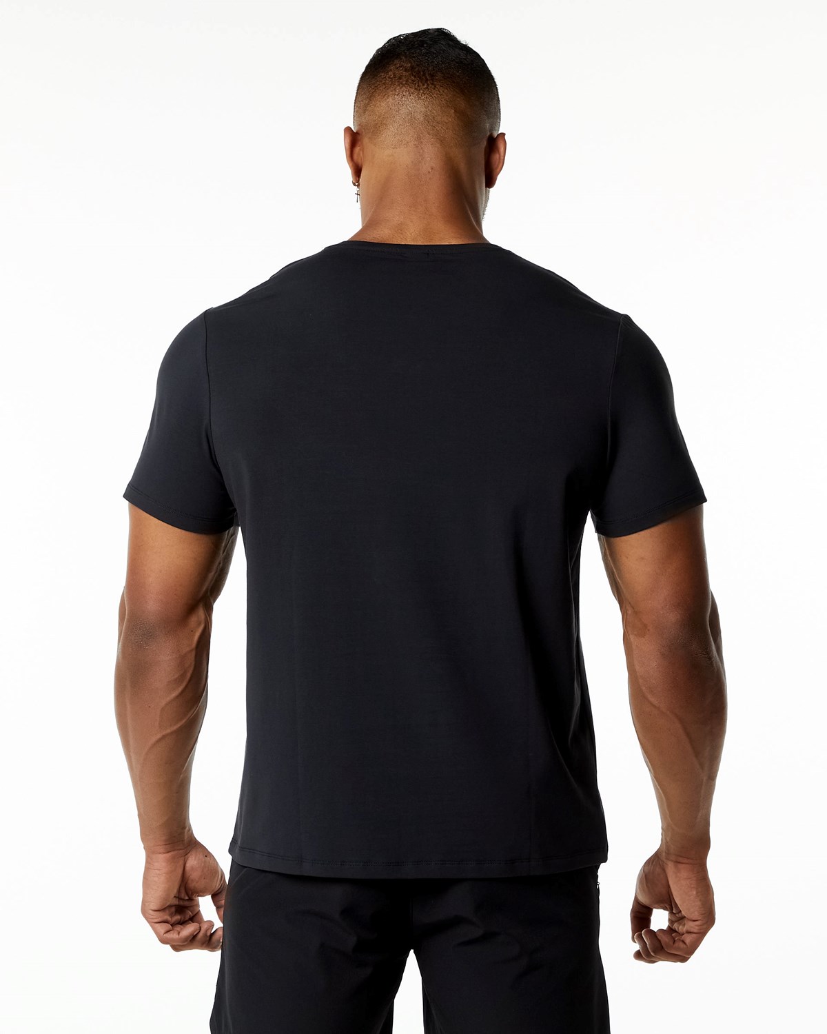 Alphalete Relaxed Fit Tee Blackout | XCILT1026