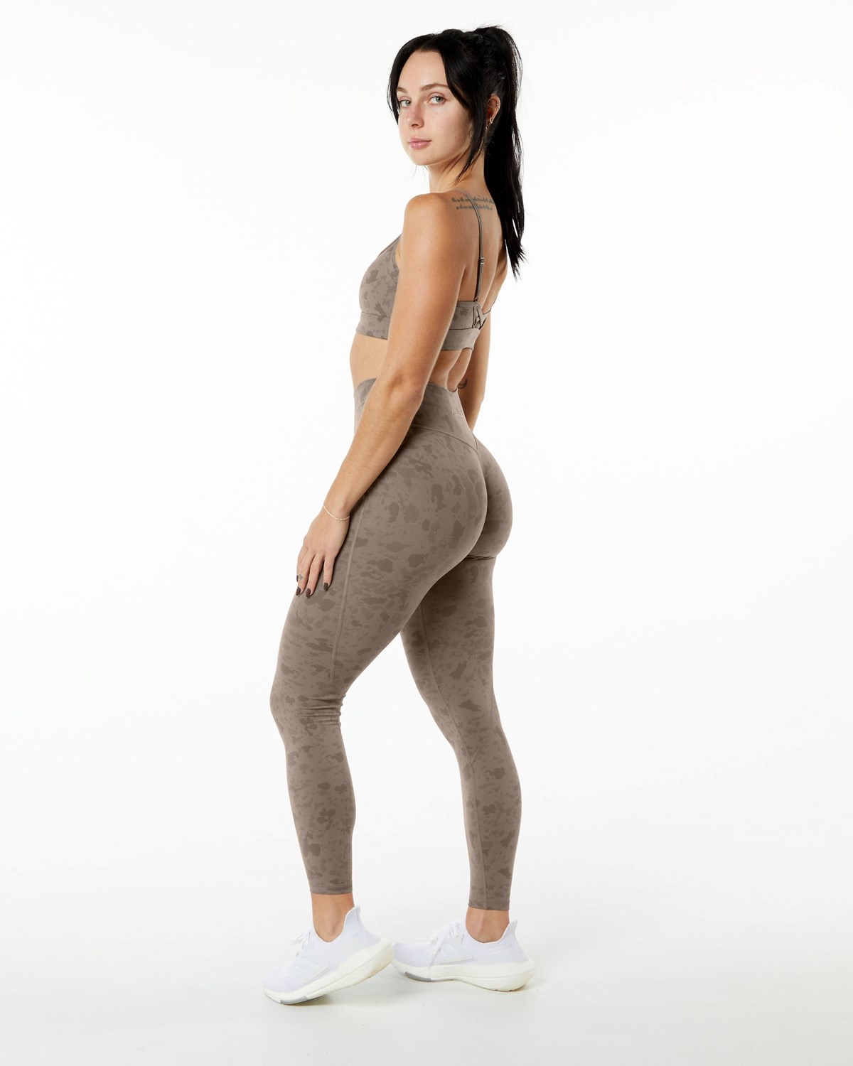 Alphalete Single Brushed Cross-Wrapped Legging Pebble Print Mocha | AWGON9316