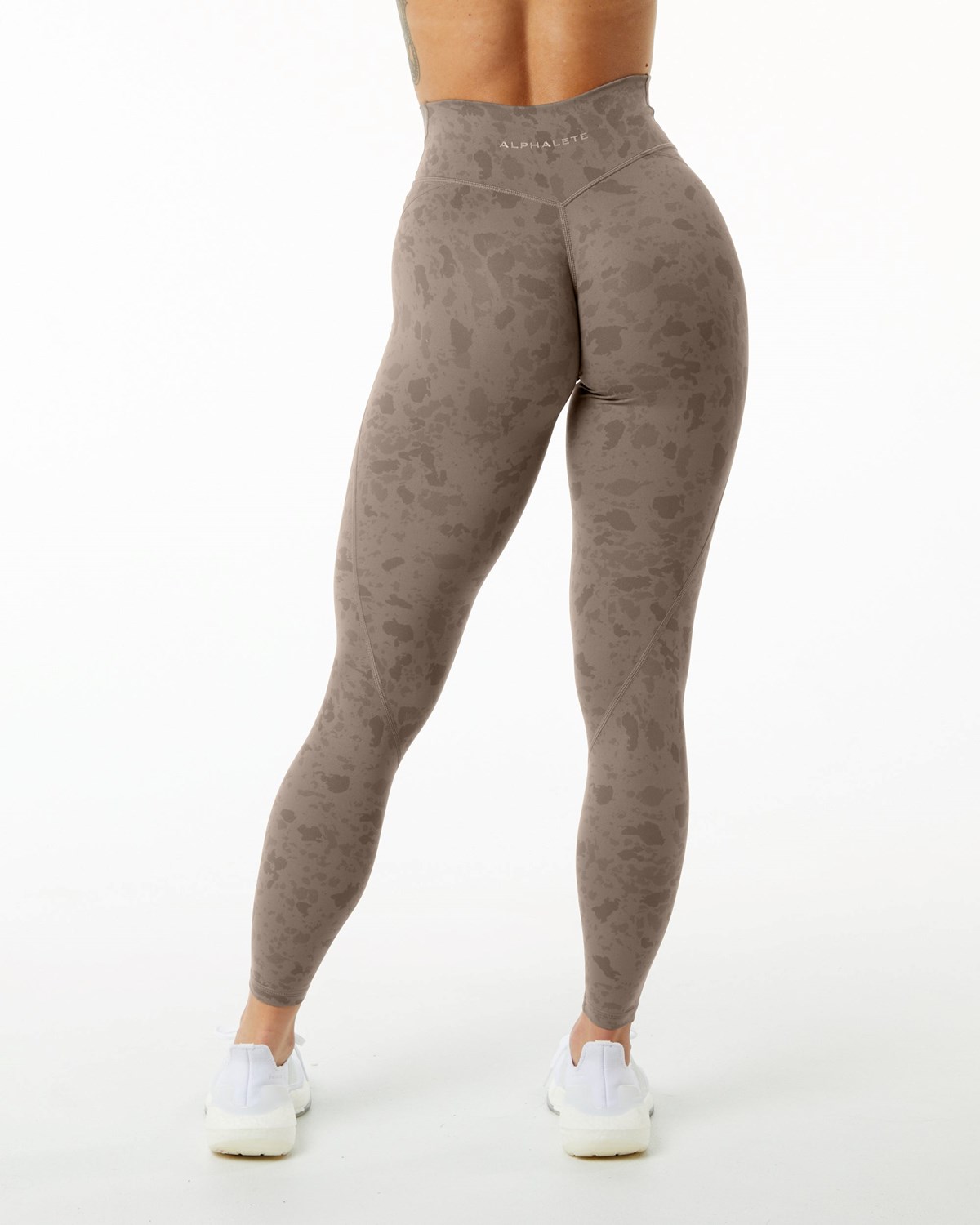 Alphalete Single Brushed Cross-Wrapped Legging Pebble Print Mocha | AWGON9316