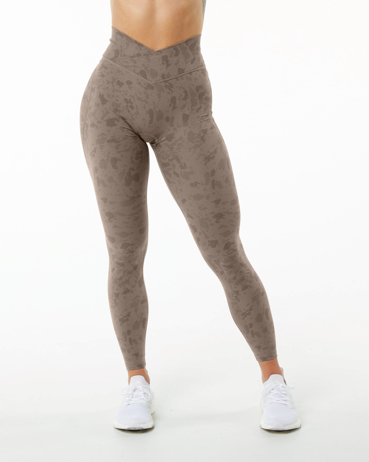 Alphalete Single Brushed Cross-Wrapped Legging Pebble Print Mocha | AWGON9316