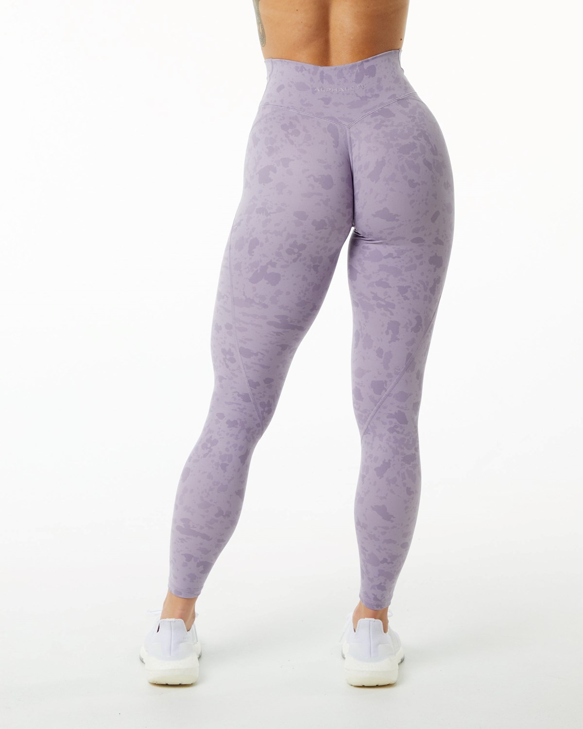 Alphalete Single Brushed Cross-Wrapped Legging Pebble Print Misty Lilac | GMAOU8203