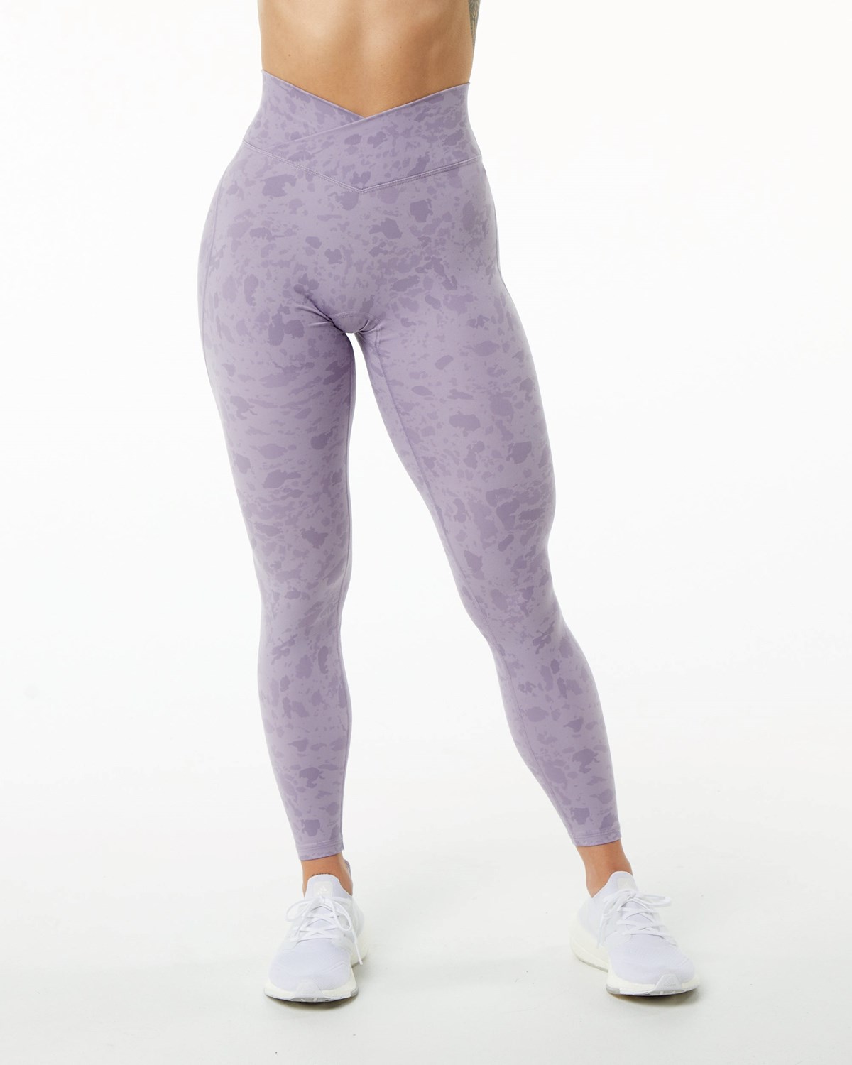 Alphalete Single Brushed Cross-Wrapped Legging Pebble Print Misty Lilac | GMAOU8203