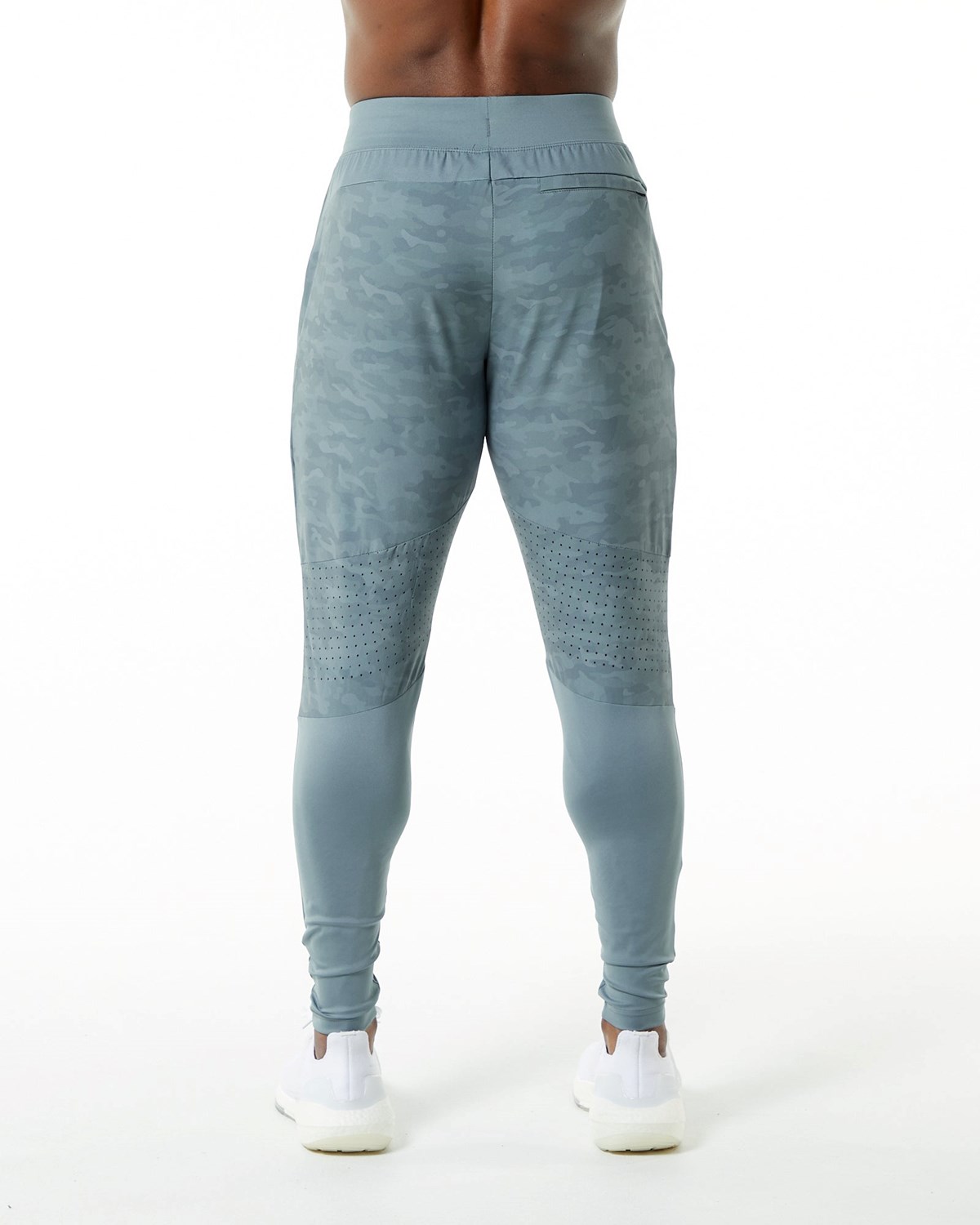 Alphalete Woven 4-Way Stretch 29